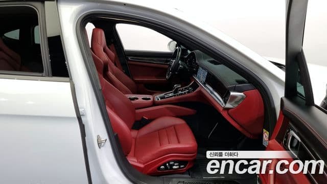 Porsche Panamera (971) 4.0 GTS, 2020 10