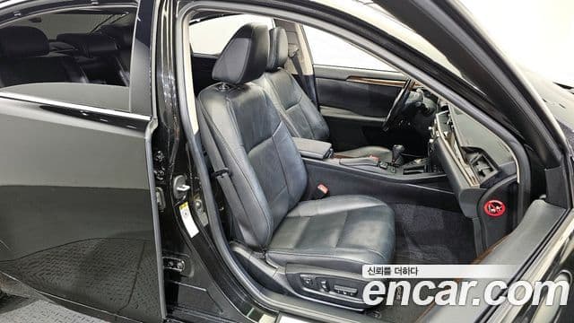 Lexus New ES350 XV60, 2015 12