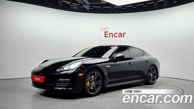 Porsche Panamera 970, 2011 1