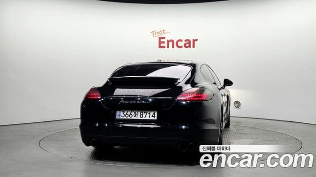 Porsche Panamera 970, 2011 4