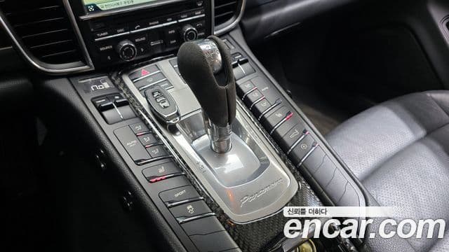 Porsche Panamera 970, 2011 9