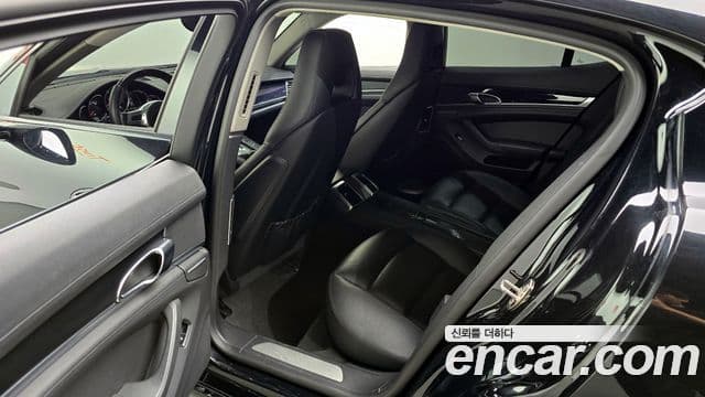 Porsche Panamera 970, 2011 11