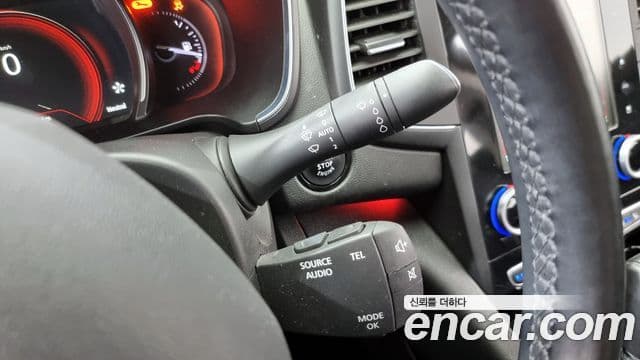 Renault Korea(Samsung) SM6 2.0 LPe RE (для людей с инвалидностью), 2017 17