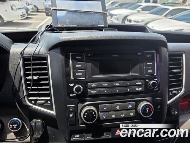 Hyundai 쏠라티 кемпер, 2016 15