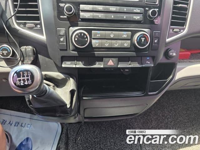 Hyundai 쏠라티 кемпер, 2016 16