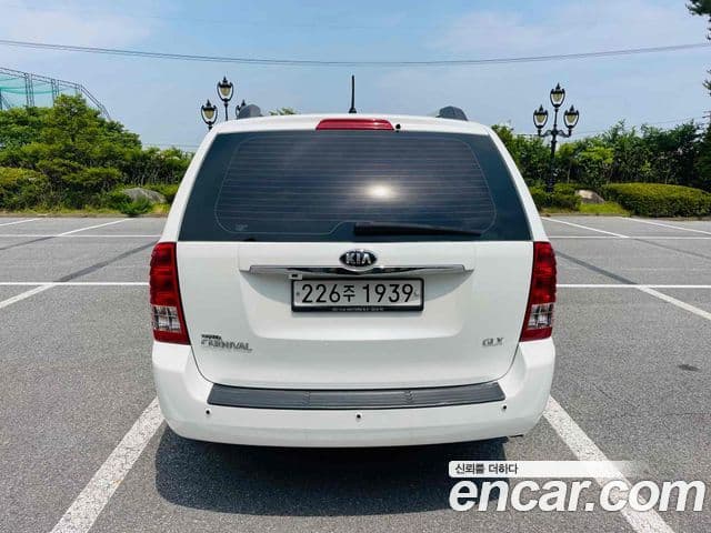 Kia Carnival R люксовая версия, 2013 все фото