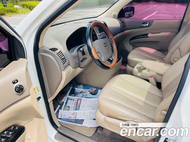 Kia Carnival R люксовая версия, 2013 10