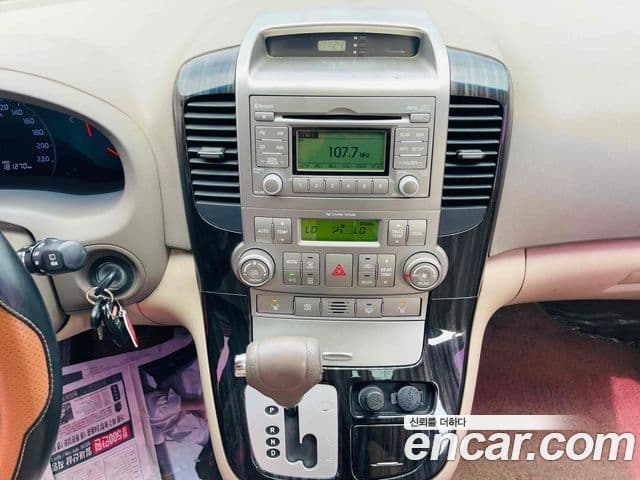 Kia Carnival R люксовая версия, 2013 17