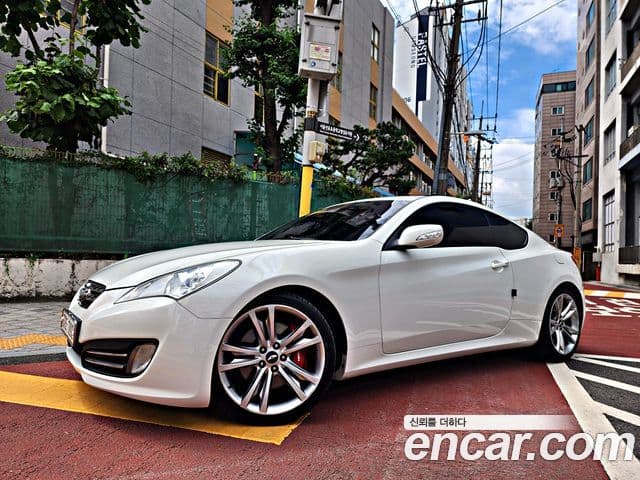Hyundai Genesis купе 200 турбо R, 2010 3