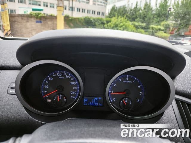 Hyundai Genesis купе 200 турбо R, 2010 8