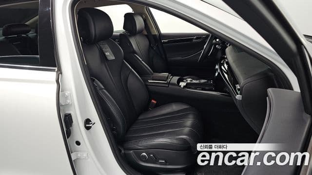 Genesis G80 (RG3) бензин 2.5 турбо 2WD, 2021 10