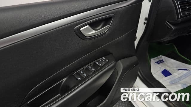 Renault Korea(Samsung) SM6 2.0 LPe PE (таксомоторный тип), 2019 14