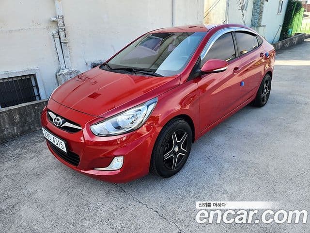 Hyundai Accent(новый кузов / новое поколение) Premier, 2011 1
