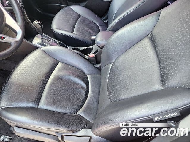 Hyundai Accent(новый кузов / новое поколение) Premier, 2011 12