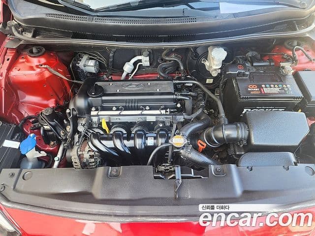 Hyundai Accent(новый кузов / новое поколение) Premier, 2011 15