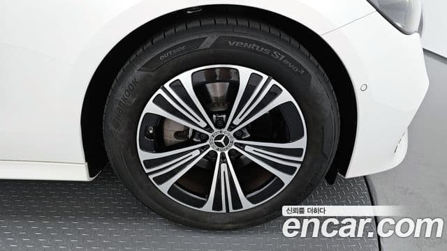 Mercedes-Benz E-класс W214 Avantgarde, 2025 все фото