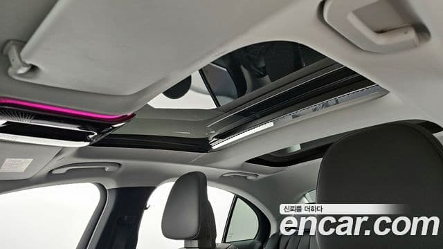 Mercedes-Benz E-класс W214 Avantgarde, 2025 20