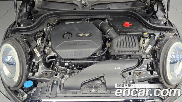 Mini Cooper 3세대, 2015 6