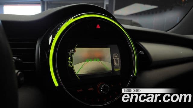 Mini Cooper 3세대, 2015 15