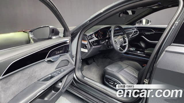 Audi A8 (D5) Premium, 2023 10