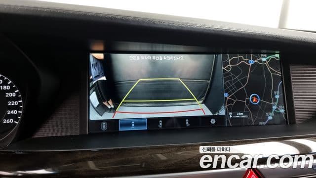 Genesis EQ900 Prestige, 2016 15