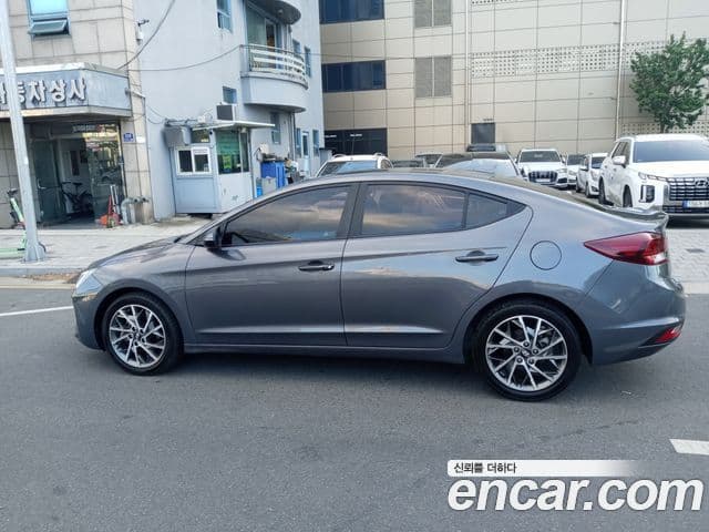 Hyundai The / новый New Avante AD Style, 2019 3