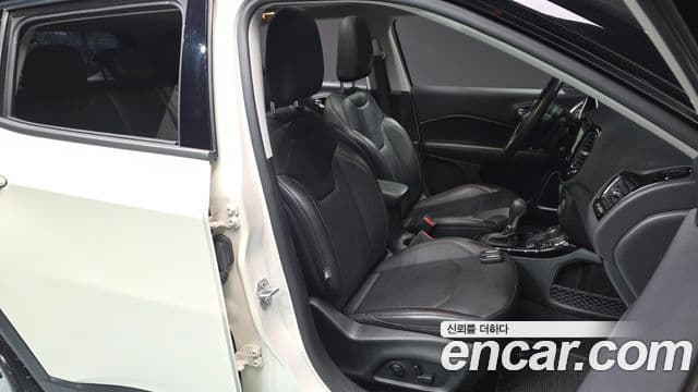 Jeep Compass 2세대 2.4 Limited AWD, 2019 10