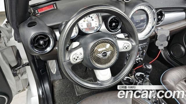 Mini Cooper S кабриолет Highgate, 2013 13