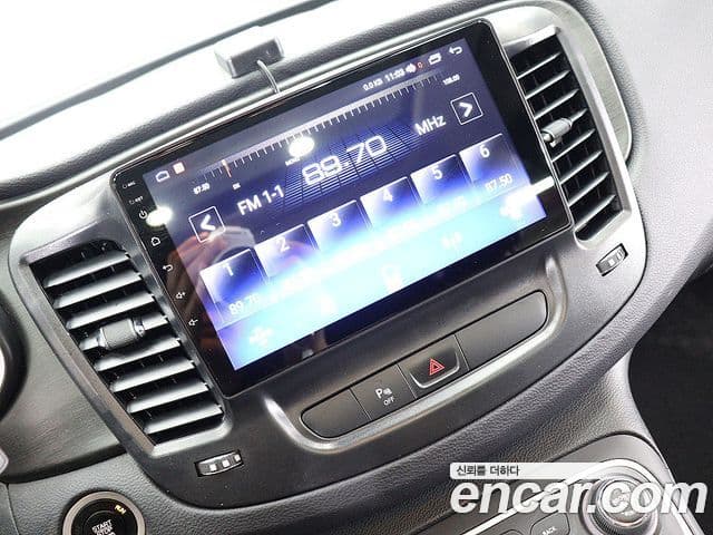 크라이슬러 200 2세대 2.4 Limited, 2015 9