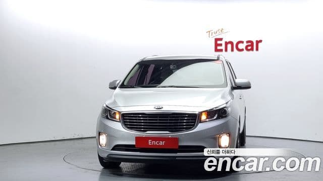Kia All New Carnival Luxury, 2016 3