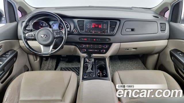 Kia All New Carnival Luxury, 2016 7
