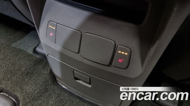 Kia All New Carnival Luxury, 2016 18