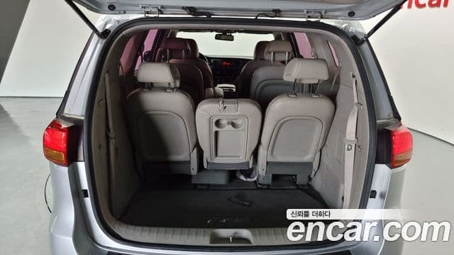 Kia All New Carnival Luxury, 2016 20