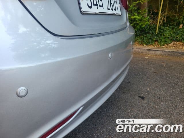 Hyundai YF Sonata Luxury, 2011 17