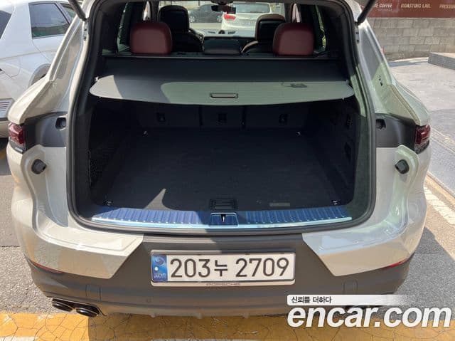 Porsche Cayenne (PO536), 2024 14