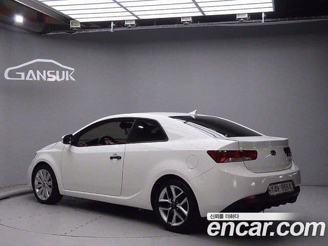 Kia Forte купе Premium, 2010 3