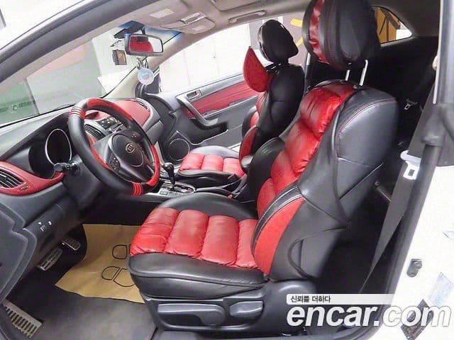Kia Forte купе Premium, 2010 10