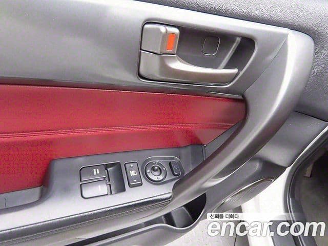 Kia Forte купе Premium, 2010 11