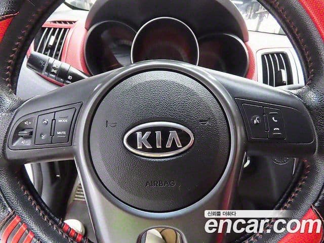 Kia Forte купе Premium, 2010 15