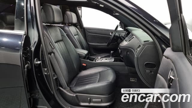 Hyundai Genesis Prada GP500, 2012 10