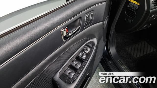 Hyundai Genesis Prada GP500, 2012 20