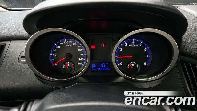 Hyundai Genesis купе 200 турбо P, 2009 8