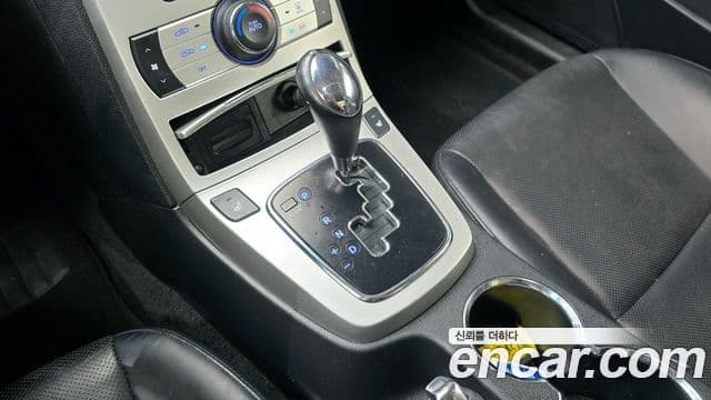 Hyundai Genesis купе 200 турбо P, 2009 9