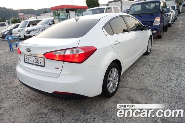 Kia K3 Trendy, 2013 6