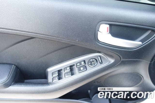 Kia K3 Trendy, 2013 17