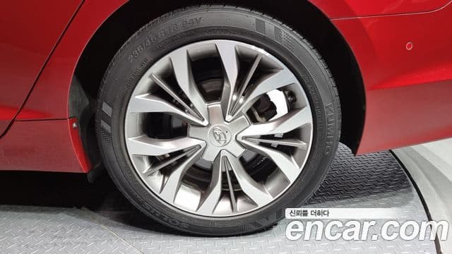 Hyundai LF Sonata 2.0 Smart, 2015 все фото