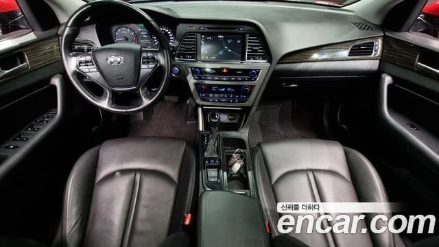 Hyundai LF Sonata 2.0 Smart, 2015 7