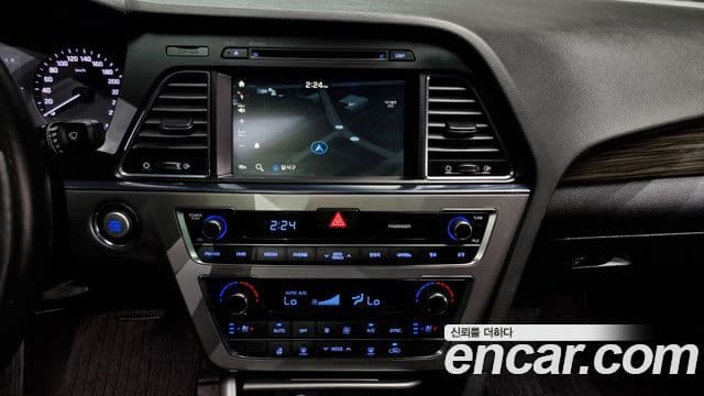 Hyundai LF Sonata 2.0 Smart, 2015 14