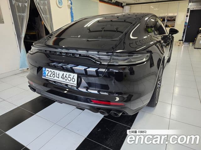 Porsche Panamera (971) 2.9 AWD Platinum Edition, 2024 3