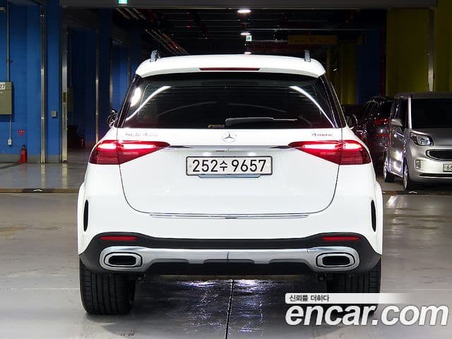 Mercedes-Benz GLE-класс W167 GLE450 4MATIC, 2024 3